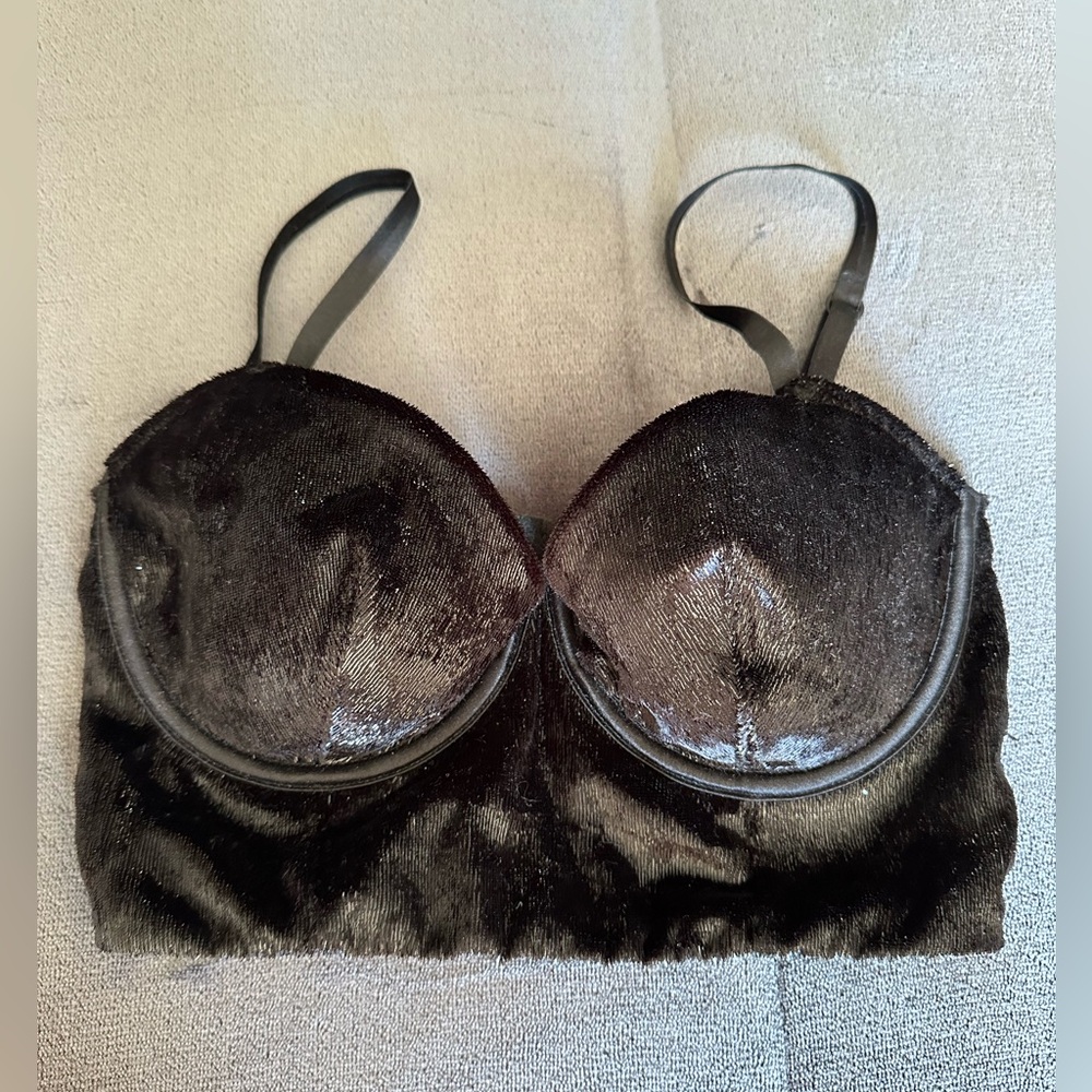 Victorias Secret Black Longline Shiny Velvet Bra sz 32C
